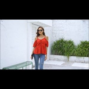 NWOT Women’s off the shoulder peplum top